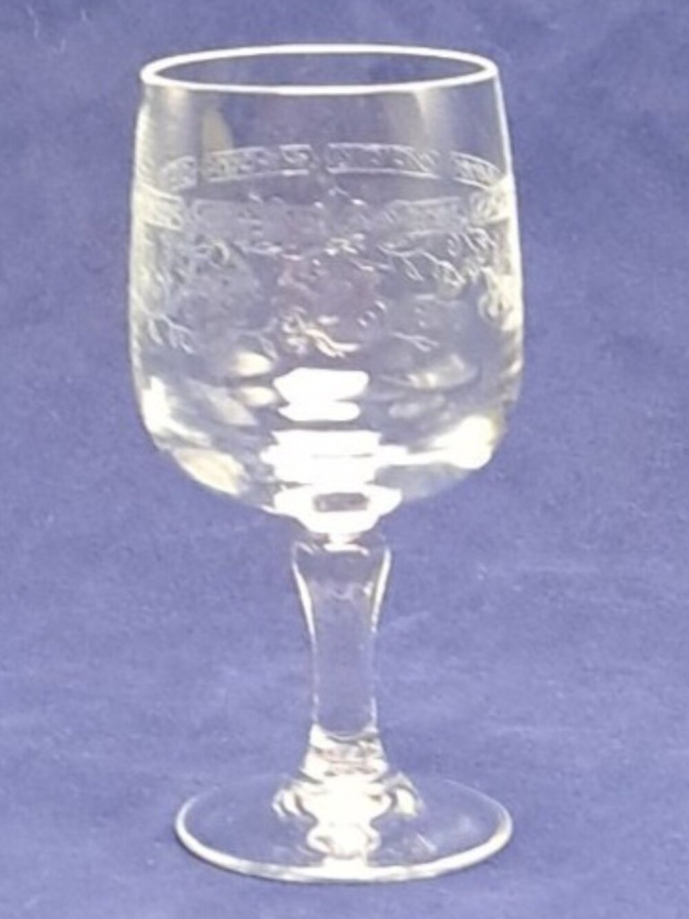 Cristal DArques-Durand Matignon Cordial Glass